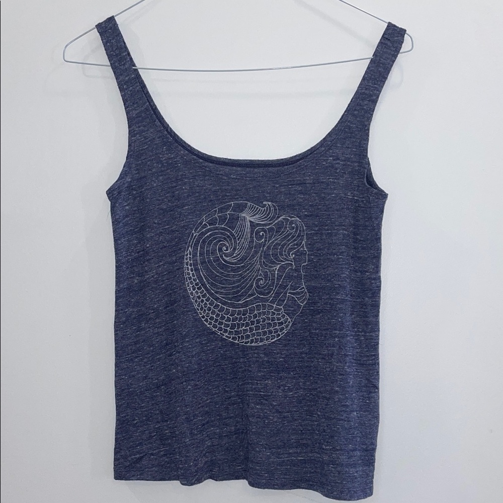 Old Navy Blue Graphic Tank Top